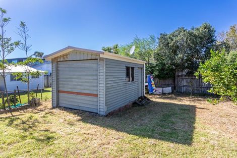 Photo of property in 210 Given Avenue, Whangamata, 3620