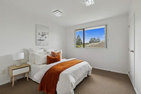 Photo of property in 35 Jadewynn Drive, Massey, Auckland, 0614