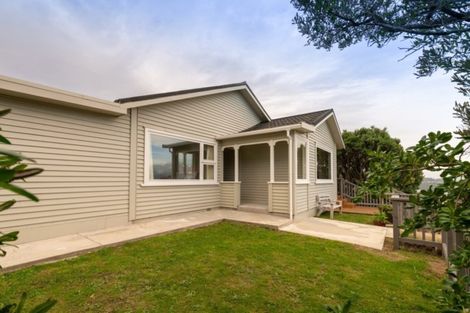 Photo of property in 15 Sunglow Avenue, Melrose, Wellington, 6023