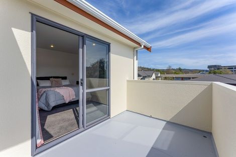 Photo of property in 22 Granville Street, Silverstream, Upper Hutt, 5019