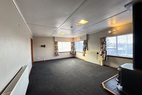 Photo of property in 17 Side Street, Clinton, 9534