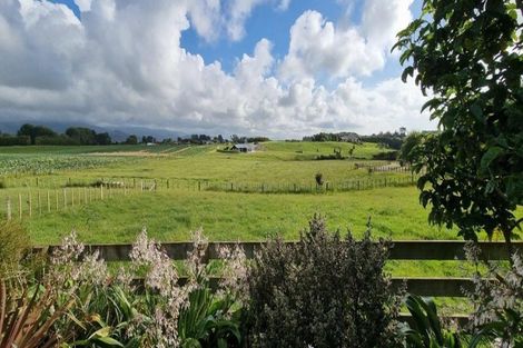 Photo of property in 9 Waipuna Grove, Levin, 5571