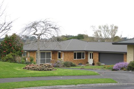 Photo of property in 16a Sandel Rise, Merrilands, New Plymouth, 4312