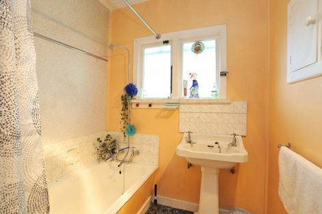 Photo of property in 25 Gordon Street, Strathern, Invercargill, 9812