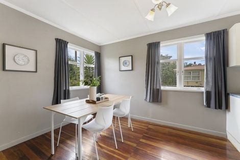 Photo of property in 29 Manuka Street, Otaki Beach, Otaki, 5512