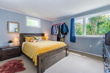 Photo of property in 27 Dale Road, Raumati South, Paraparaumu, 5032