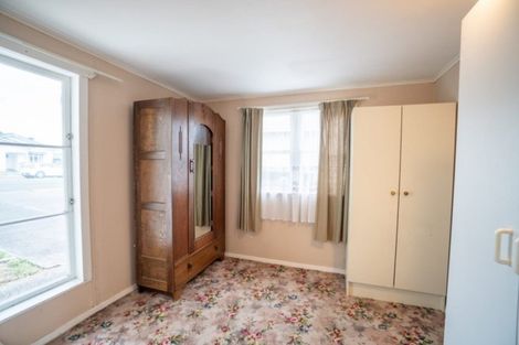 Photo of property in 26 Chelwood Street, Takaro, Palmerston North, 4412