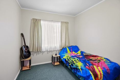 Photo of property in 30b Yeats Crescent, Fairfield, Hamilton, 3214