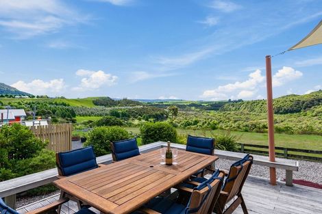 Photo of property in 66 Te Waaka Terrace, Kuratau, Turangi, 3381