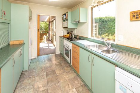 Photo of property in 67 Parkes Avenue, Saint Johns Hill, Whanganui, 4501