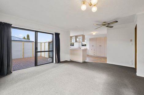 Photo of property in 4a Moa Street, Mount Maunganui, 3116