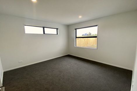 Photo of property in 15 Bill Hammond Drive, Belfast, 8051