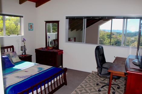 Photo of property in 33 Ward Drive, Opua, 0200