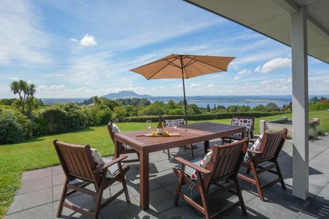 Photo of property in 35 Blue Ridge Drive, Acacia Bay, Taupo, 3385