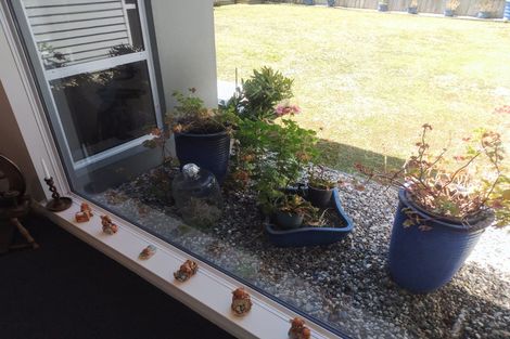 Photo of property in 21 Makura Drive, Papamoa Beach, Papamoa, 3118