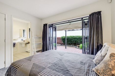 Photo of property in 15 Radnor Street, Hamilton Central, Hamilton, 3204