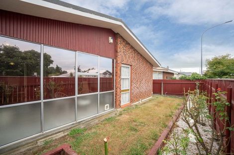 Photo of property in 24 Chelwood Street, Takaro, Palmerston North, 4412