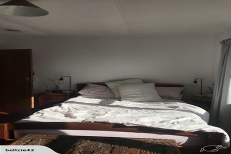 Photo of property in 8 Donnelly Street, Oakura, 4314