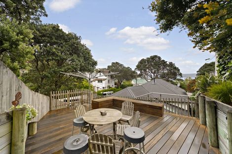 Photo of property in 3 Tyne Street, Island Bay, Wellington, 6023