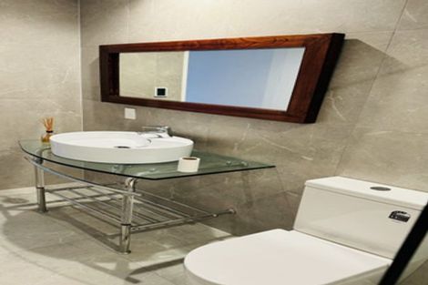 Photo of property in 1/324 Beach Road, Campbells Bay, Auckland, 0630