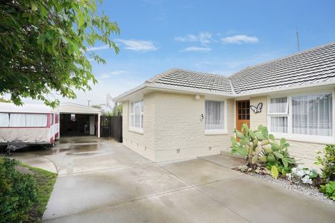 Photo of property in 44a Greenhaven Drive, Burwood, Christchurch, 8083