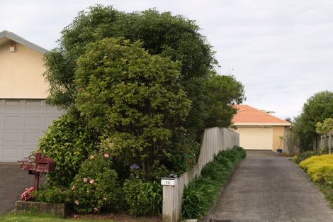 Photo of property in 12 Keswick Close, Northpark, Auckland, 2013