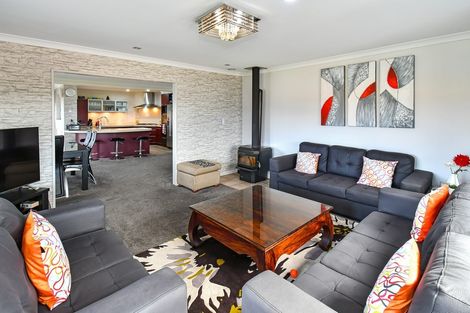 Photo of property in 9 Ambedkar Way, Pukekohe, 2120