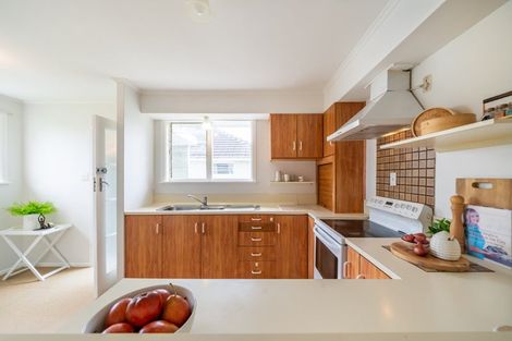 Photo of property in 35 Routley Crescent, Elderslea, Upper Hutt, 5018