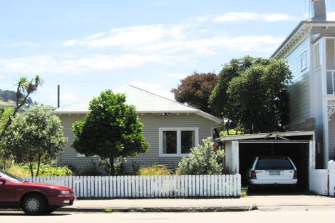 Photo of property in 12 Head Street, Sumner, Christchurch, 8081