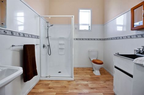 Photo of property in 810 Queen Sh25 Street, Thames, 3500