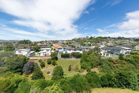 Photo of property in 23 Chippenham Grove, Churton Park, Wellington, 6037