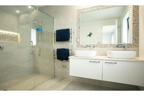 Photo of property in 87 Kupe Drive, Whitianga, 3510