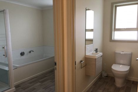 Photo of property in 5 Kinnaird Close, Alexandra, 9320