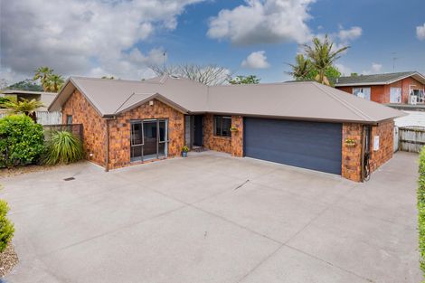 Photo of property in 7 Kimshee Way, Tuakau, 2121