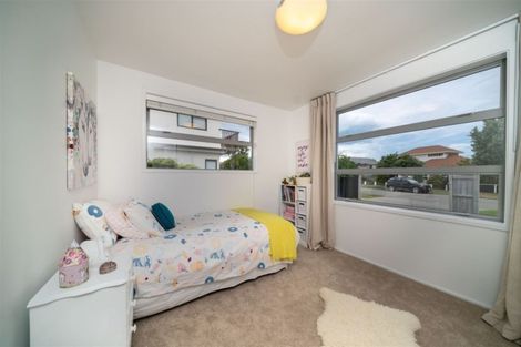 Photo of property in 23 Celia Street, Redcliffs, Christchurch, 8081