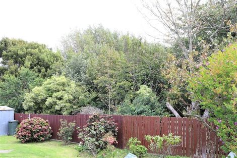 Photo of property in 16 Matai Place, Hawera, 4610