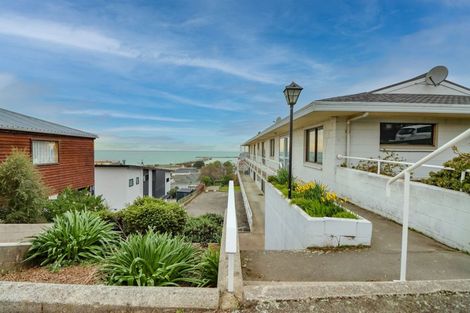 Photo of property in 33g Wharfe Street, South Hill, Oamaru, 9400