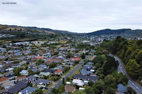Photo of property in 308 Main Road, Tawa, Wellington, 5028