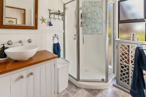 Photo of property in 8 Sunrise Valley Road, Upper Moutere, 7173