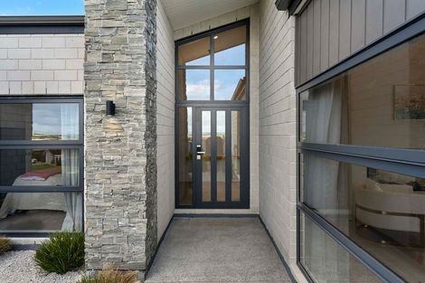 Photo of property in 2 Ulcoats Lane, Pokeno, 2402