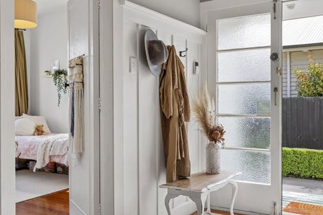 Photo of property in 42 Barrington Street, Somerfield, Christchurch, 8024