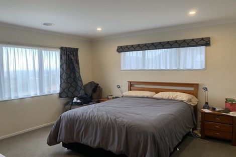 Photo of property in 12 Montego Place, Grenada Village, Wellington, 6037