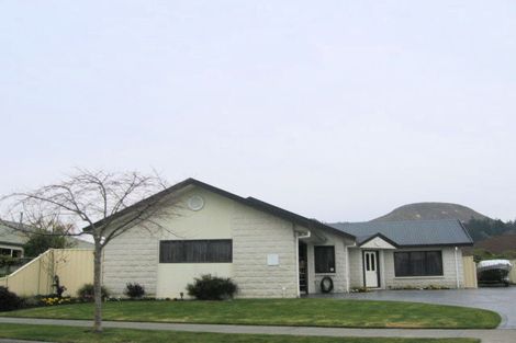 Photo of property in 50 Kensington Drive, Taradale, Napier, 4112