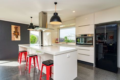 Photo of property in 14 Riverglen Road, Waipu, 0510