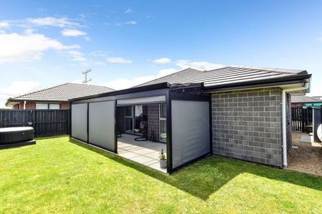 Photo of property in 10 Manawaroa Close, Grandview Heights, Hamilton, 3200