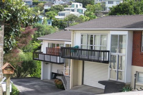 Photo of property in 1/76a Heathcote Road, Castor Bay, Auckland, 0620