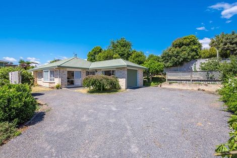 Photo of property in 126 Arawhata Road, Paraparaumu, 5032