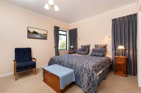 Photo of property in 10 Fairway Avenue, Mount Maunganui, 3116