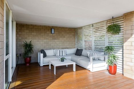 Photo of property in 86 Karamea Street, Whalers Gate, New Plymouth, 4310