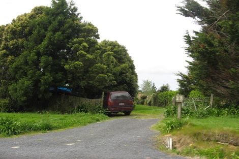 Photo of property in 27 Puke Road, Kumeu, 0891